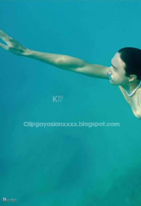 Whoseman-NO.49-人魚王子的愛情魔法--阿部--安東尼