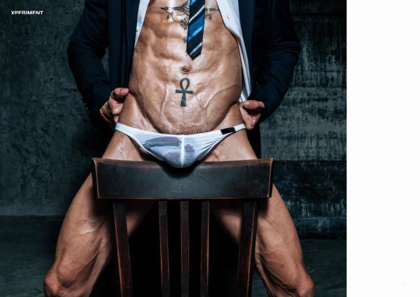 Xperiment-11-綁架-TOM