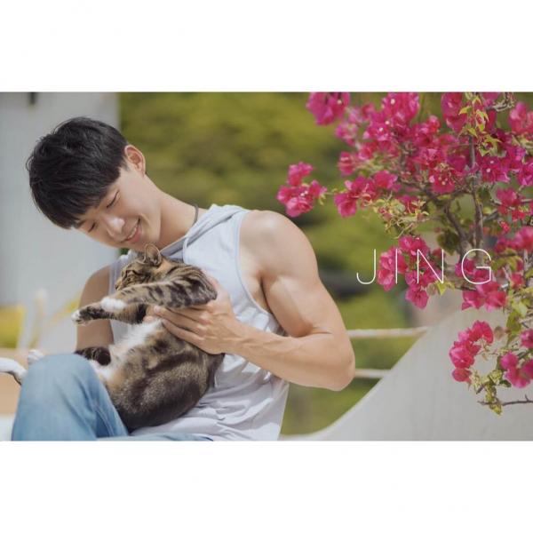 Yilianboy-collection-–-Six-pack-body