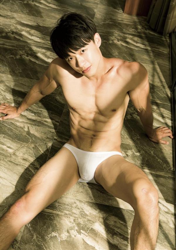 Yilianboy-–-Secret