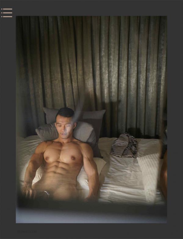 Youto-Chou-Photo-Book-Vol.01--Vol.02-芋頭個人寫真兩本組合西裝男的週五FUN-NIGHT--ART-BUFF健體文青