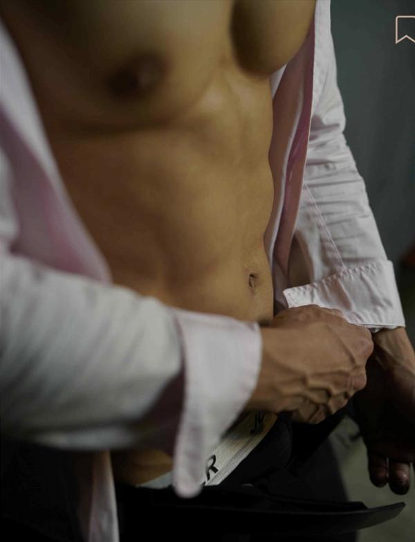 Youto-Chou-Photo-Book-Vol.01--Vol.02-芋頭個人寫真兩本組合西裝男的週五FUN-NIGHT--ART-BUFF健體文青