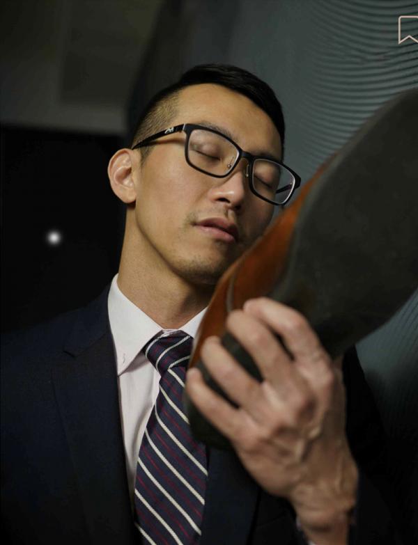 Youto-Chou-Photo-Book-Vol.01--Vol.02-芋頭個人寫真兩本組合西裝男的週五FUN-NIGHT--ART-BUFF健體文青