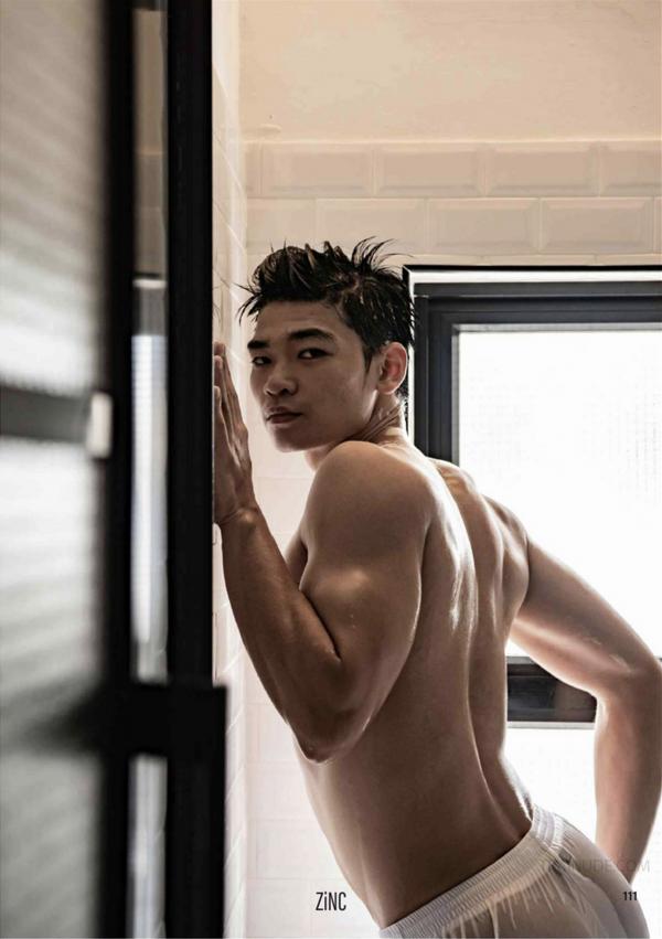 ZiNC-02--The-Hunky-Executive