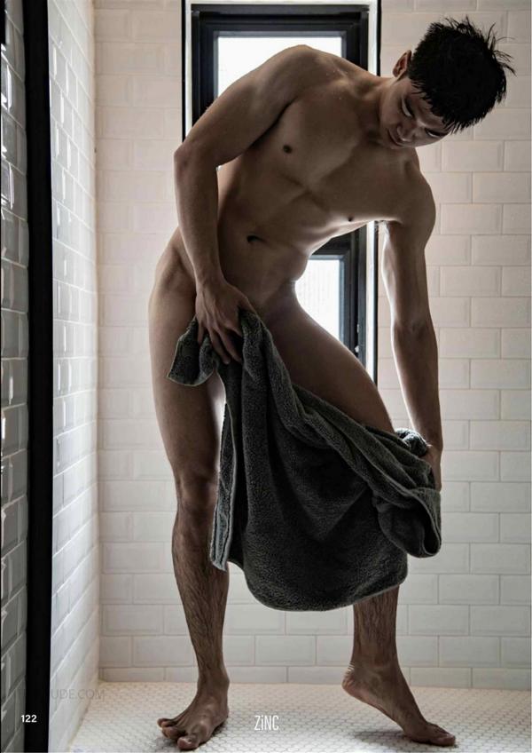 ZiNC-02--The-Hunky-Executive