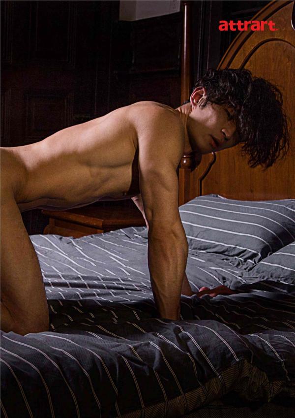 attrart-1--Asian-Sexy-Muscle-Man