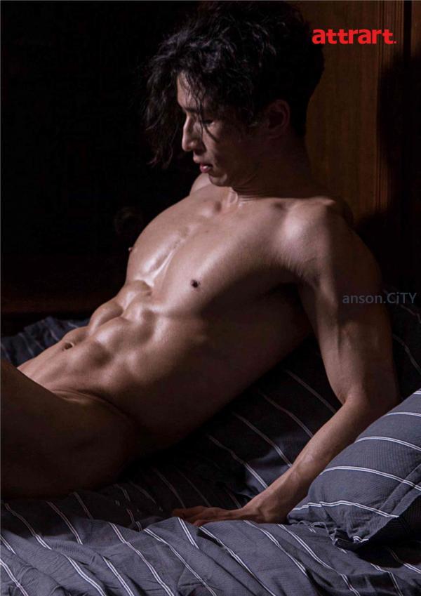 attrart-1--Asian-Sexy-Muscle-Man