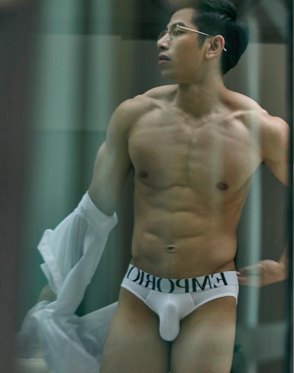 replay-homme-02--Phuwamet