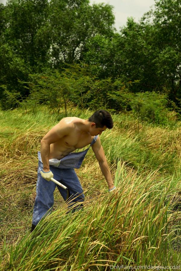 Đặng-Quốc-Đạt-–-CATCH-–-4