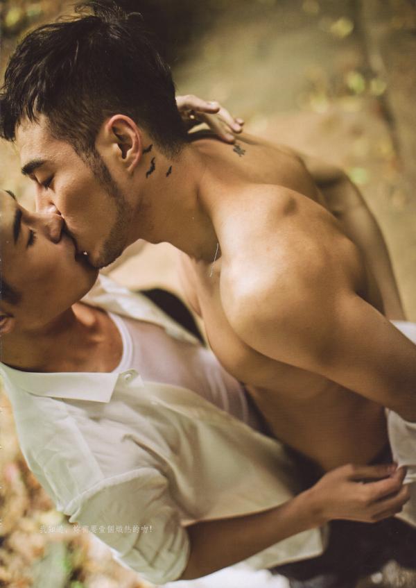 謝梓秋男性ヌード写真集「LOVE-Entanglement」-茶顏