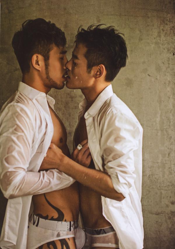 謝梓秋男性ヌード写真集「LOVE-Entanglement」-茶顏