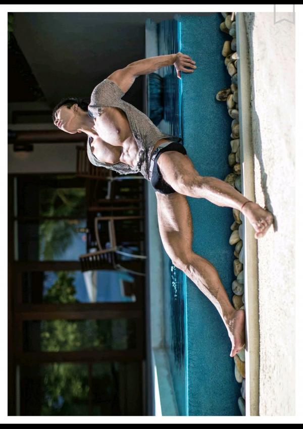 謝梓秋男性ヌード写真集「Naked-Osean」裸海之旅