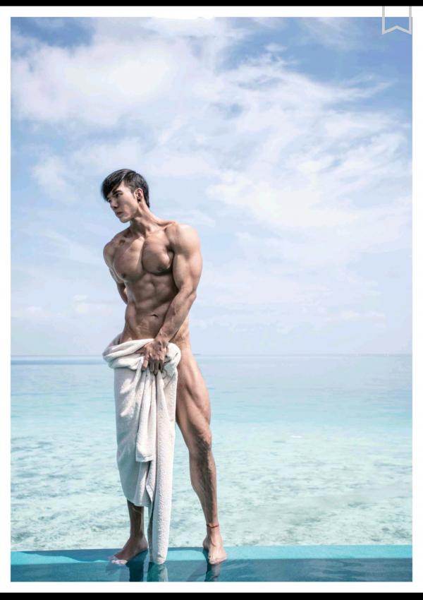 謝梓秋男性ヌード写真集「Naked-Osean」裸海之旅