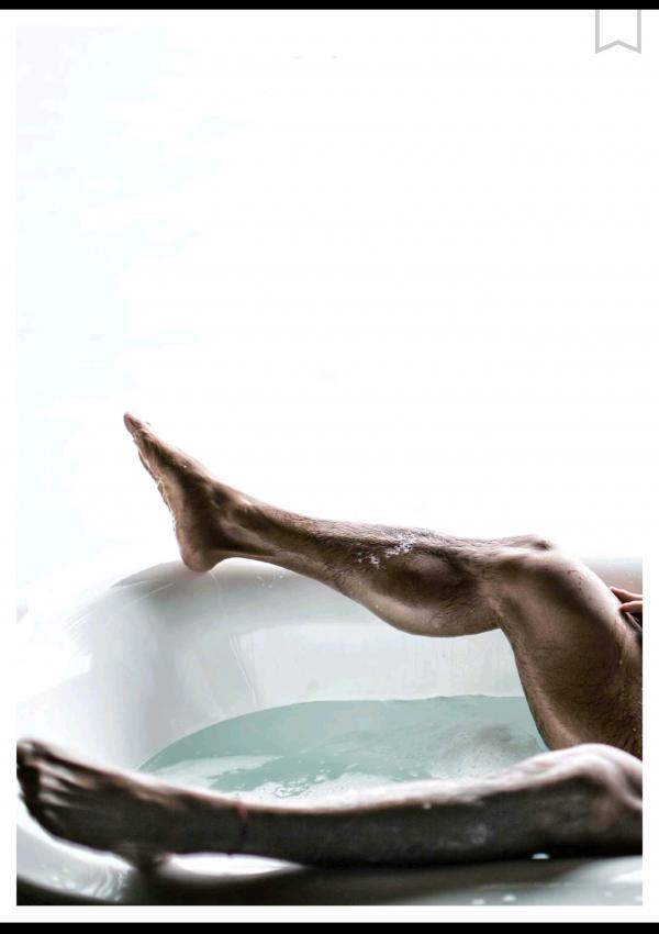 謝梓秋男性ヌード写真集「Naked-Osean」裸海之旅