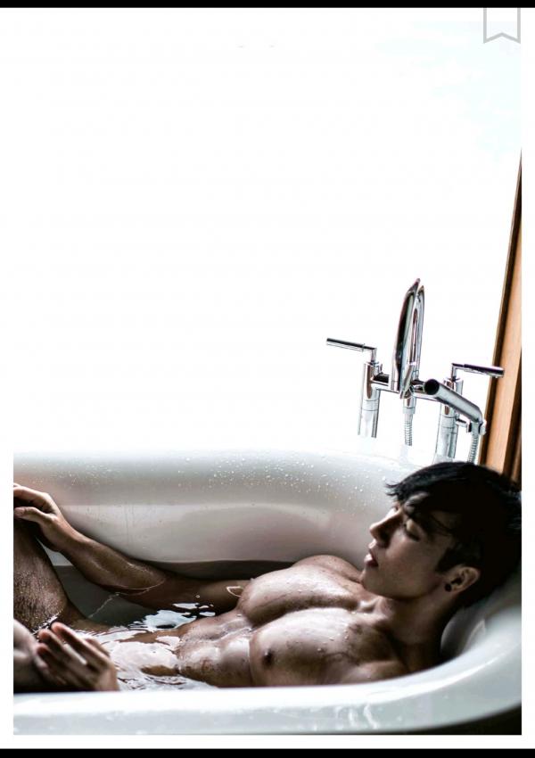 謝梓秋男性ヌード写真集「Naked-Osean」裸海之旅